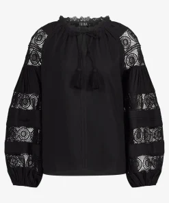 Tasmia Black